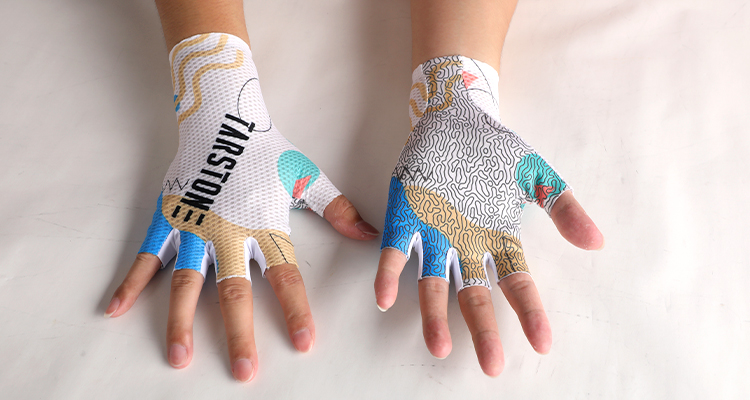 cycling gloves white